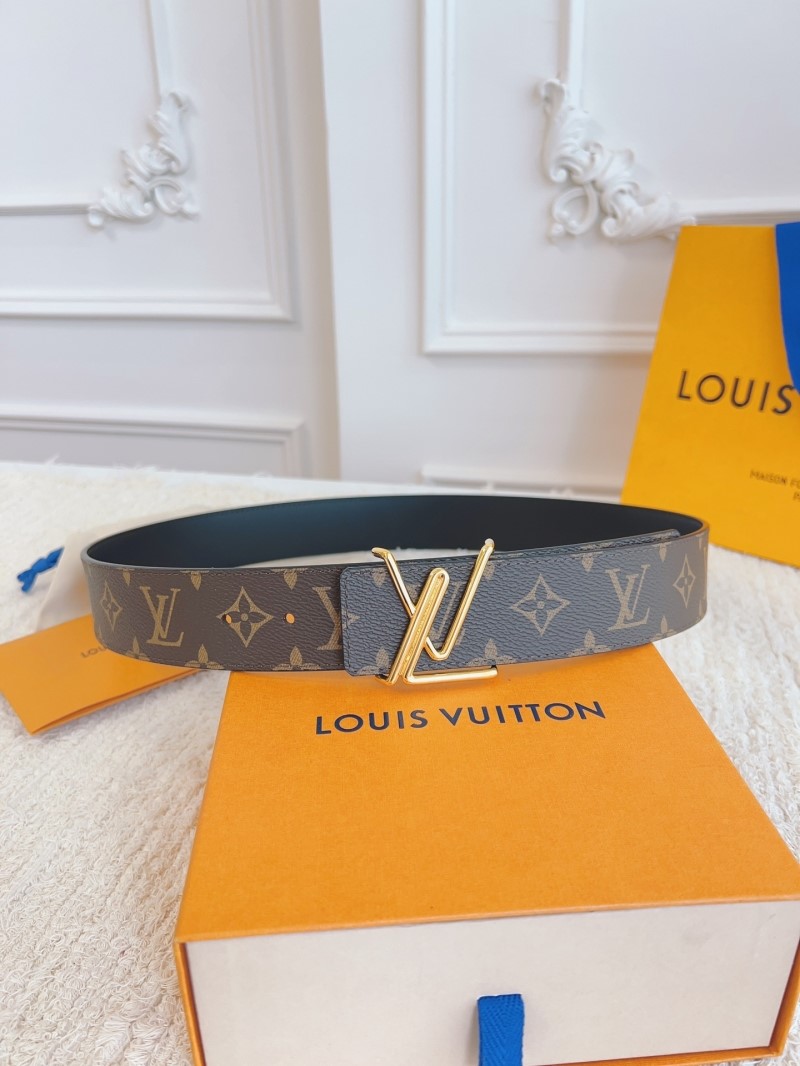 LOUIS VUITTON Belts